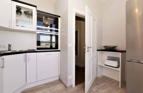 Ostvorpommern Apartment | Dünenhaus Christa - close to the beach/first row - apartment 13