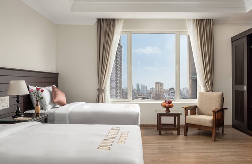 Chamkar Mon Hotel | Duong Chan Hotel