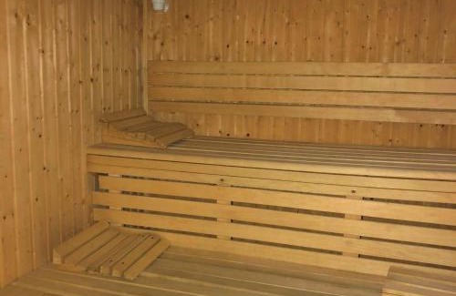 Notre-Dame-de-Bellecombe Apartment | Duplex 4 chambres avec piscine et parking au centre du village - 10 pers - FR-1-505-122