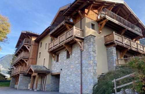 Le Praz Apartment | Duplex Charmant Près des Pistes avec Hammam et Cheminée à Courchevel Le Praz - FR-1-568-8