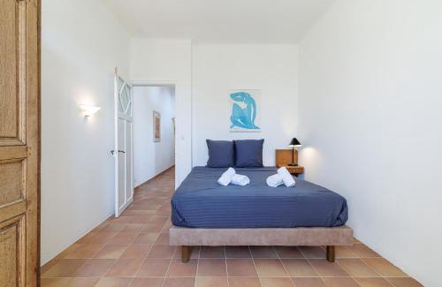Cap-d'Antibes Apartment | Duplex with View on the Cap d'Antibes