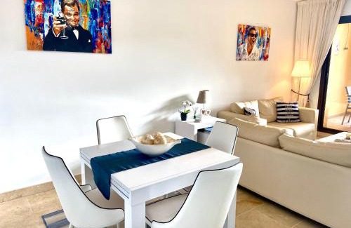 Castillo de Sabinillas Apartment | Duquesa Village (La Casa del Loonos)