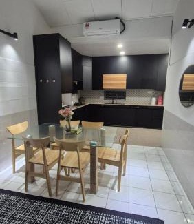Mersing House | Durrani's Homestay