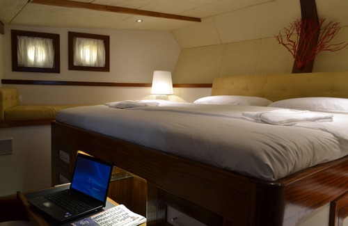 Castellammare Vucciria Bed & Breakfast | Dvi Marije