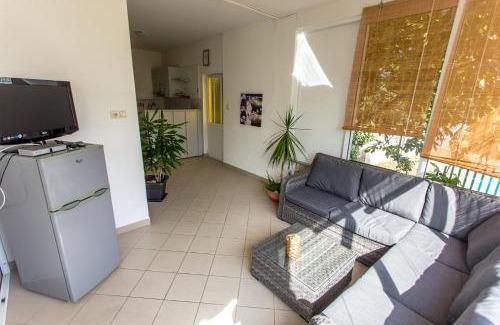Srima Apartment | Dvorina