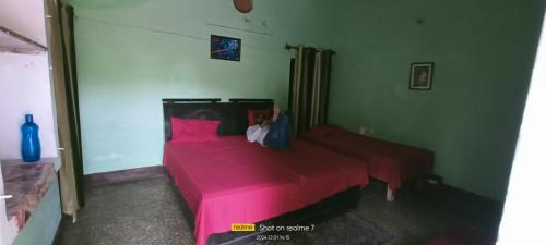 Mathura Hotel | Dwarikadheesh dharamshala