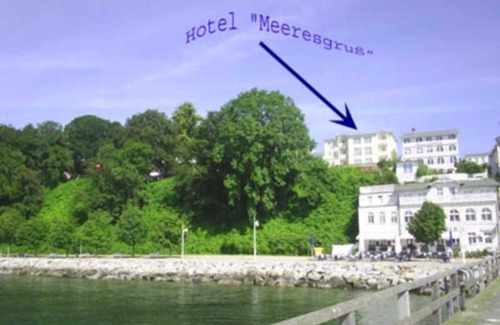 Sassnitz House | DZ 15.standard mit Meerblick und Balkon - Hotel Garni Meeresgruß