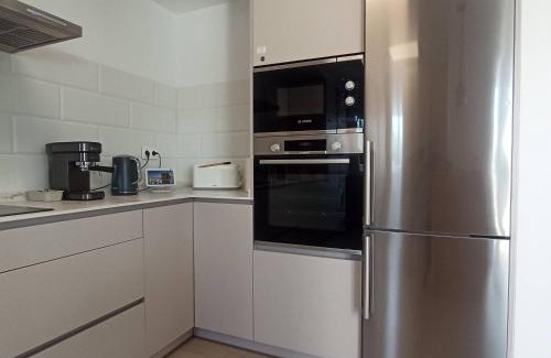 New Golden Mile Villa | E1 Desk Private patio Terrace Barbecue