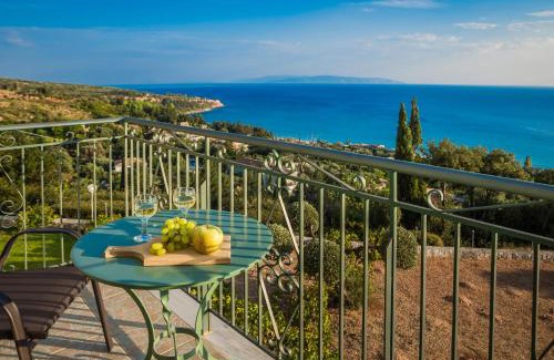 Mousata Apartment | Eagle's Nest