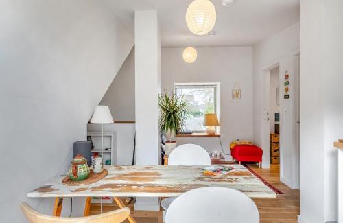 Totnes House | Earthspring Flat
