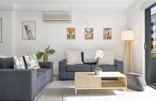 East Perth Apartment | East Perth Family Zen Catbus, Cbd,elizabethquay