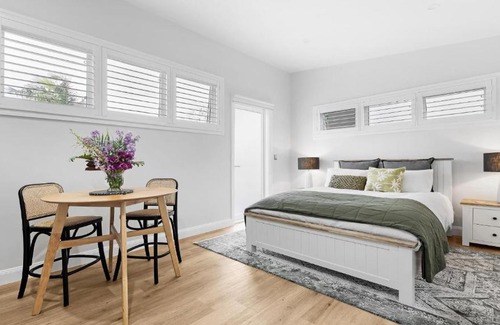 Ettalong Beach House | Easy Stroll - Ettalong Beach