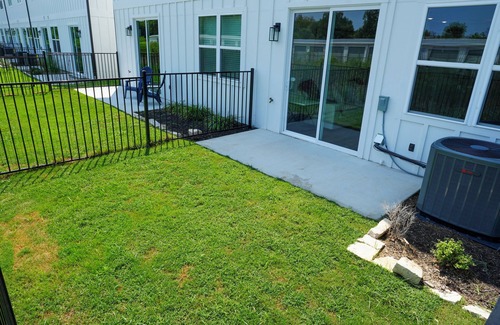 Stephenville House | Ebony and Ivory, Stephenville’s newest townhome