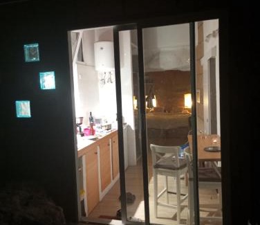 Los Gavilanes House | Eco-Finca Azuay - Cave refuge