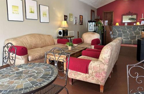 Fredericksburg Cabin | Econo Lodge Fredericksburg