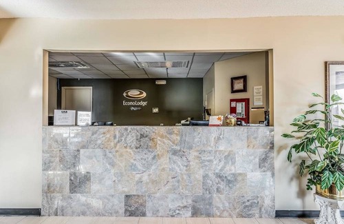 Athens Hotel | Econo Lodge