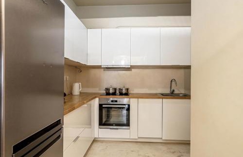 Kypseli House | Economy shared apartment in central Athens