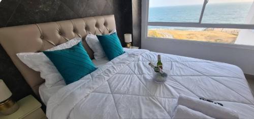 Puerto Santa Ana Apartment | Ecusuites playas torre pacific ll