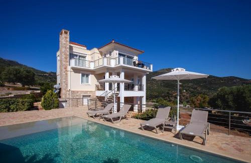 Monemvasia Villa | Eden Hill Luxury Villa with Pool in Monemvasia