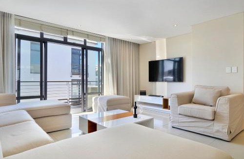 Big Bay Apartment | Eden On The Bay 238 by HostAgents