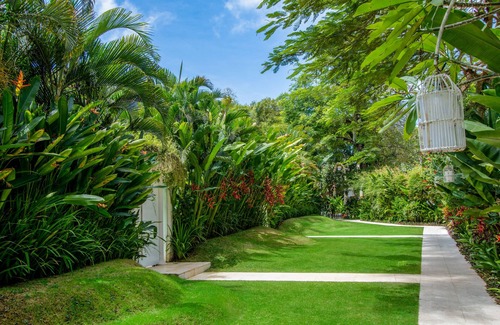 Batubelig Villa | Eden The Residence at The Sea Seminyak