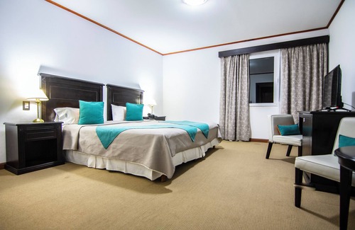 Macrozona Bahia Redonda y Primeros Faldeos Hotel | Edenia Punta Soberana
