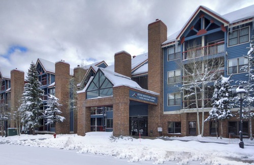 Historic District Apartment | Efficient Breck Studio at River Mountain Lodge by Gondola & Main St