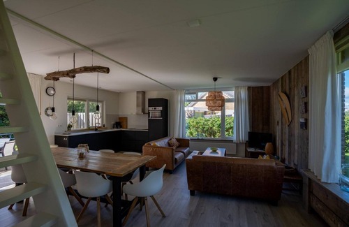 Petten House | Eine Herrliche Unterkunft Sehr nah am Strand! 8 Personen, Wlan