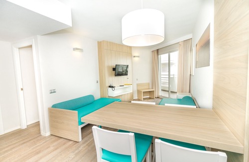 Muro Hotel | Eix Lagotel Holiday Resort