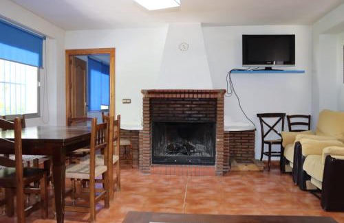 Guejar Sierra Ski Chalet | El cortijo azul
