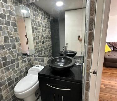 Santiago de Surco Apartment | El Derby 511 Apart 2 Dorm con Aire Acondicionado