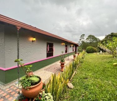 Jerico House | El FAUNO HOSTEL CAMPESTRE