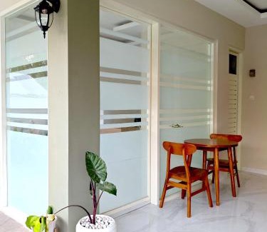 Labuan Bajo Bed & Breakfast | El Nipa Hotel Labuan Bajo