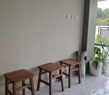 Labuan Bajo Bed & Breakfast | El Nipa Hotel Labuan Bajo