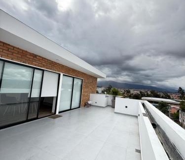 Huayna-Capac Apartment | Elegancia y Lujo en PentHouse a estrenar en Cuenca
