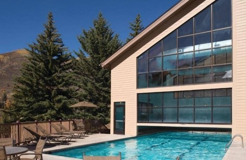 Vail Condo | Elegant 1BR Condo with Onsite Amenities and Gym