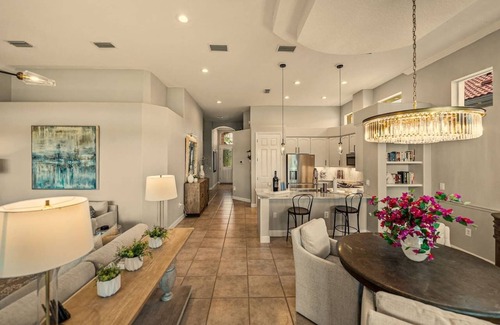 Lake Jovita Villa | Elegant 3BR Golf Villa Black Diamond Access
