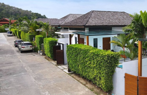 Kamala Villa | Elegant 3BR Pool Villa Coco B6 in Kamala
