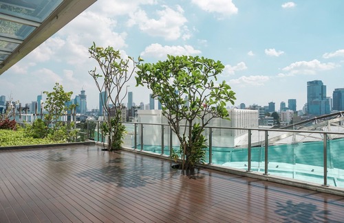 Cikini Apartment | Elegant And Restful 2Br At Menteng Park Apartment