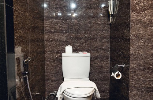 Yankin Township Hotel | Elegant Hotel Pyi Thar Yar