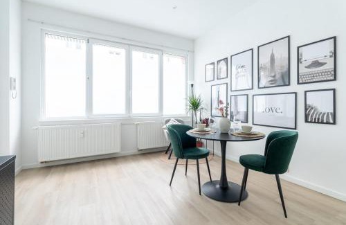 Sint-Gillis Apartment | Elegant Studio in Brussels