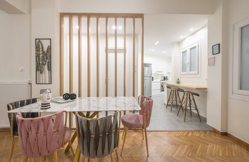 Kolonaki Apartment | Elegant Suite by CloudKeys