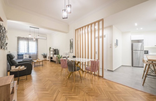 Kolonaki Apartment | Elegant Suite by CloudKeys