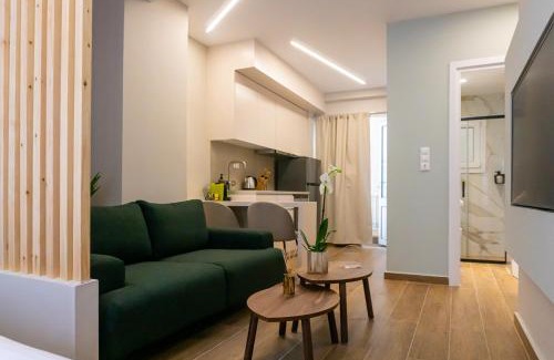 Piraeus Apartment | Elegant Suite - Piraeus