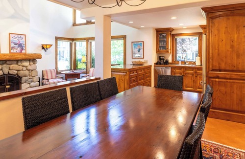 Warm Springs Condo | Elegant Three Suite Condo Steps to Warm Springs Lodge