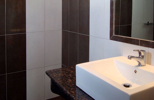 Ornos House | Elena Studios and Suites