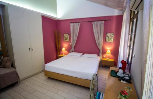 Old Town Apartment | Elia Portou Rooms