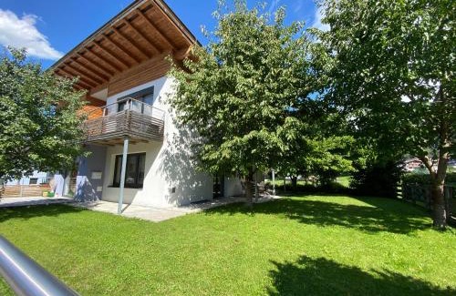 Kaprun Apartment | Elinas Mountain Views