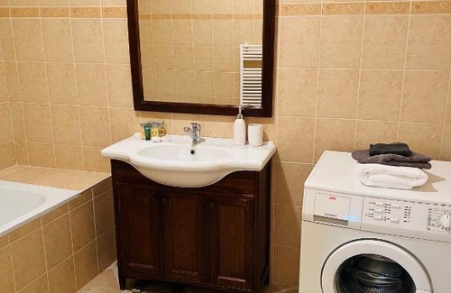 Hajduszoboszlo Apartment | Elit Medencés Apartman Hajdúszoboszló