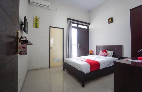 Manado City Centre Hotel | Elite Residence